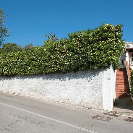 Апартаменты N106 - Numana, Con Giardino