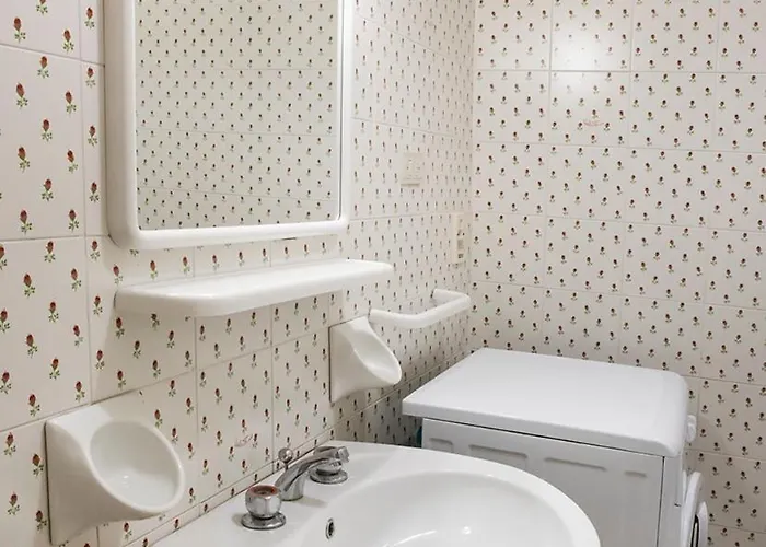 N106 - Numana, Con Giardino